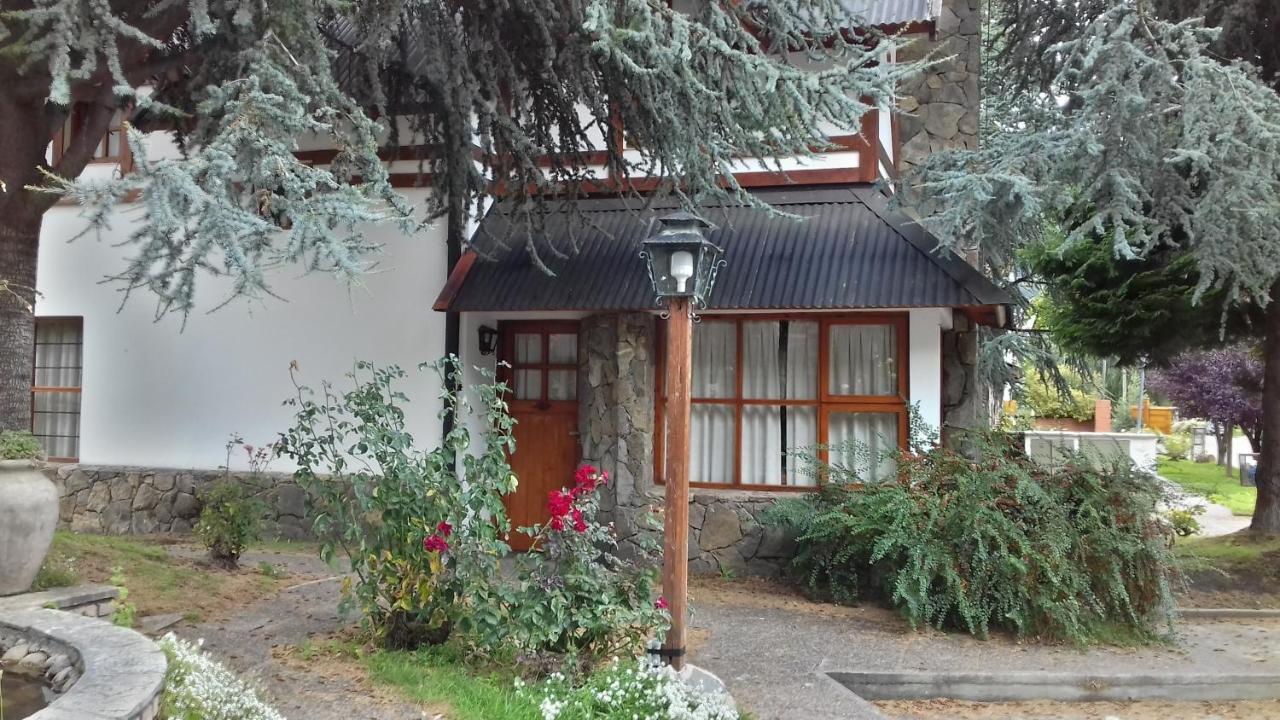 Cabanas Luz De Luna San Martín de los Andes Екстериор снимка